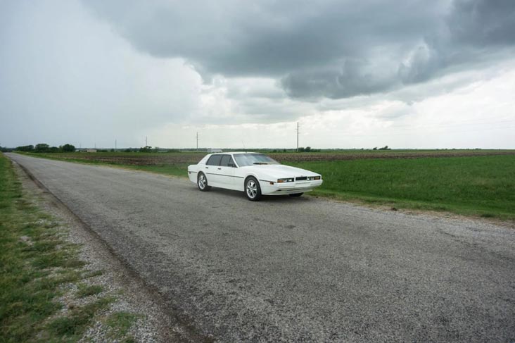 Aston Martin Lagonda (1978)