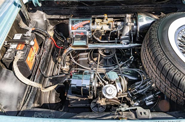 Chevrolet Corvair Monza 2