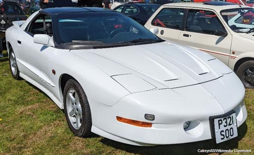 Pontiac Firebird четвёртое поколение