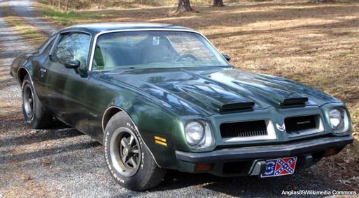 Pontiac Firebird второго поколения (1974–1976)